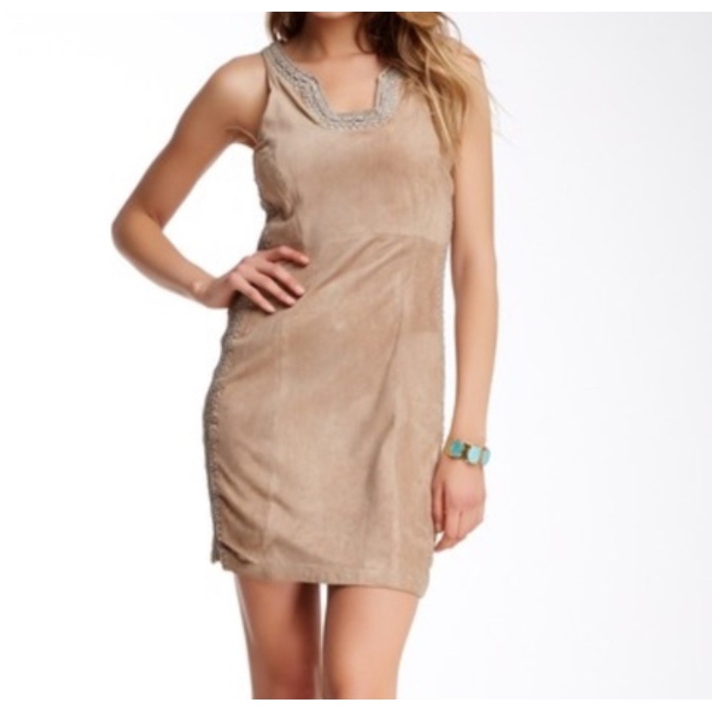Artelier Nicole Miller Suede Dress Crochet Trim Sleeveless Tan Size 2